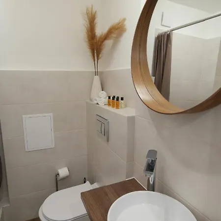 Apartament Aloha *